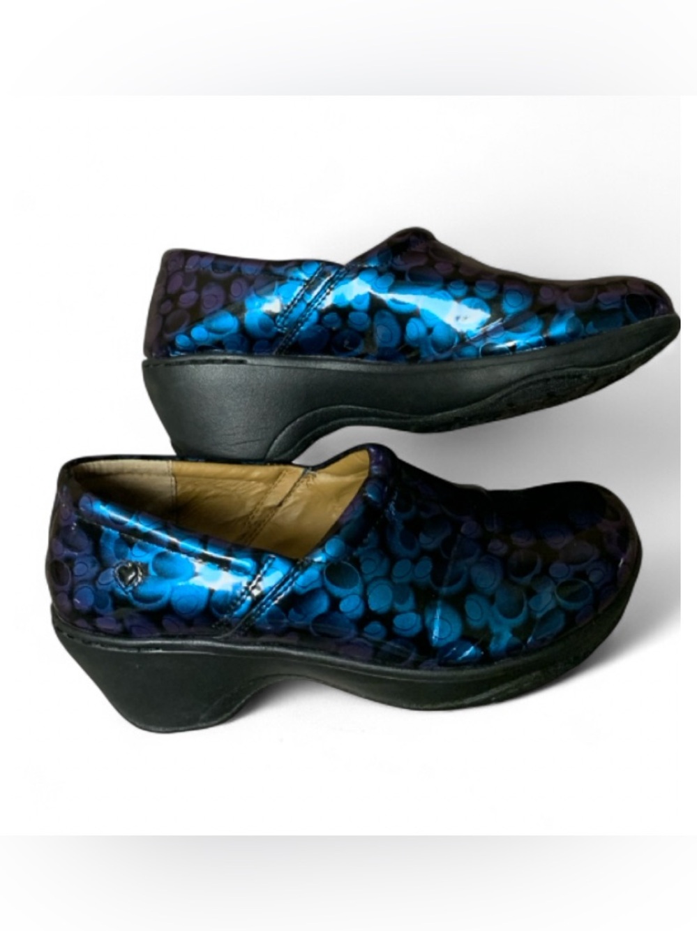 Nurse Mates blue and purple iridescent heeled nursing mule clogs shoes sz 9.